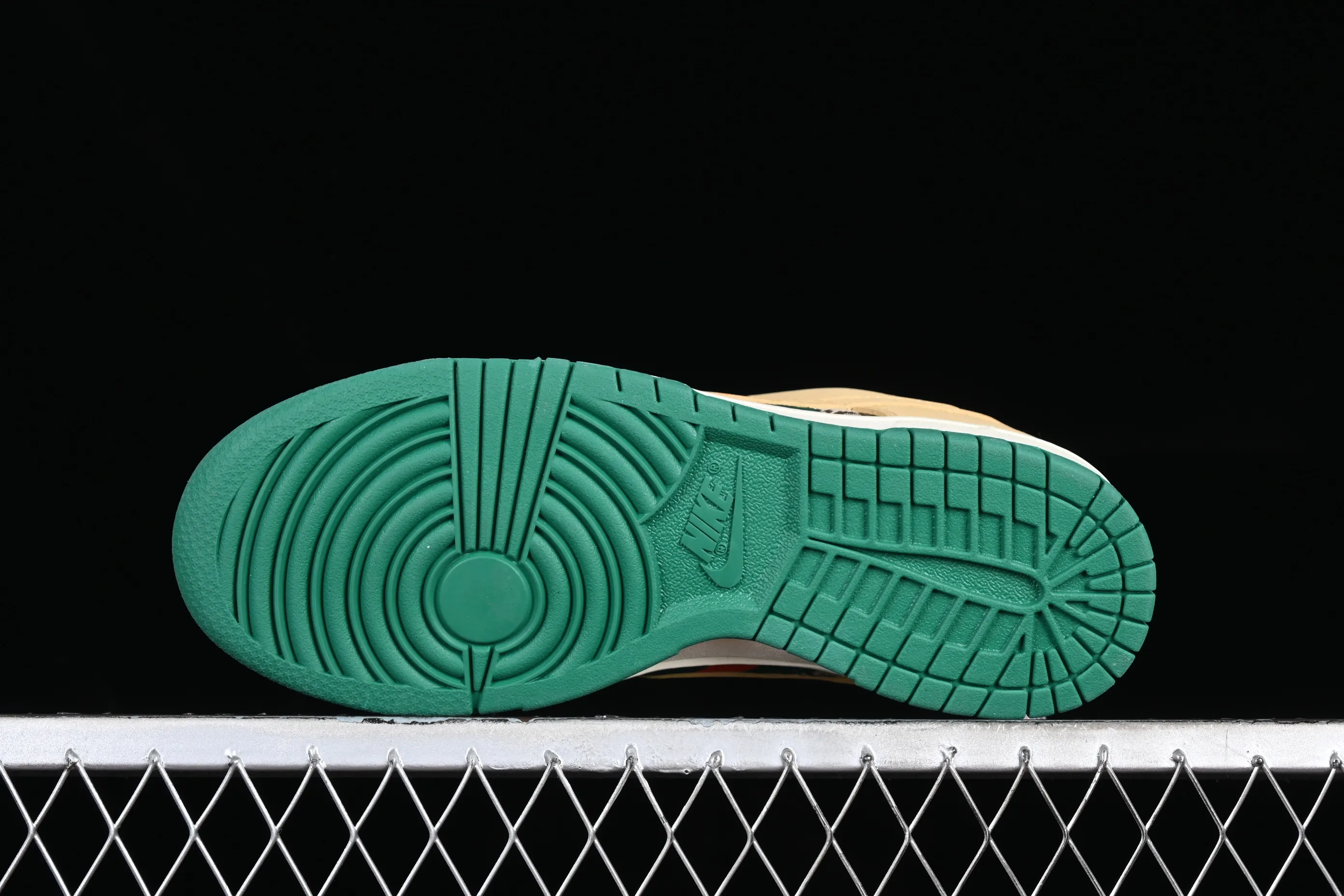 All categories Nk SB Dunk series Nk SB Dunk Low low-top sneakers Nk SB Dunk Low SB low-top sports and leisure sneakers XH1733-003